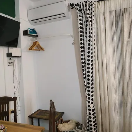 Apartment 21